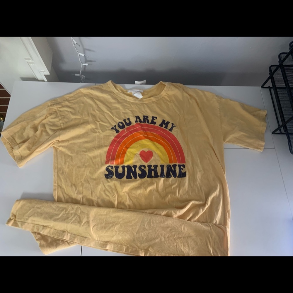 Yellow oversized T-shirt